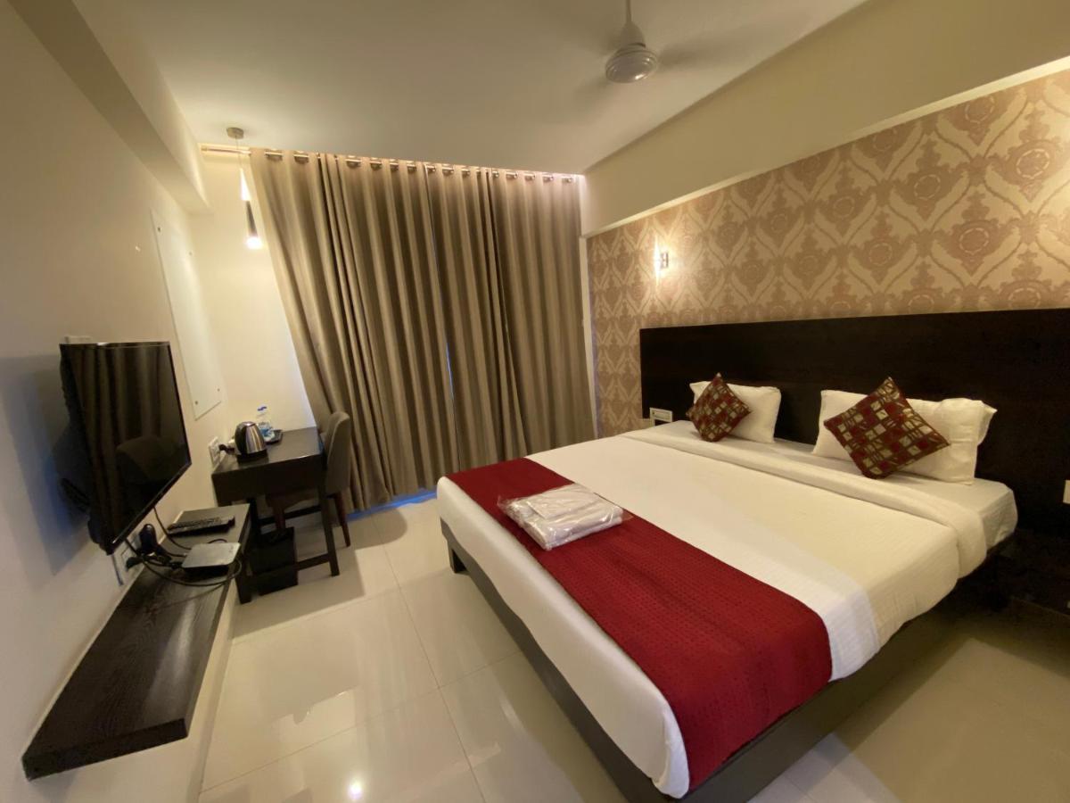 Hotel Singh'S By Wb Inn, Vashi, Nová Bombaj Exteriér fotografie
