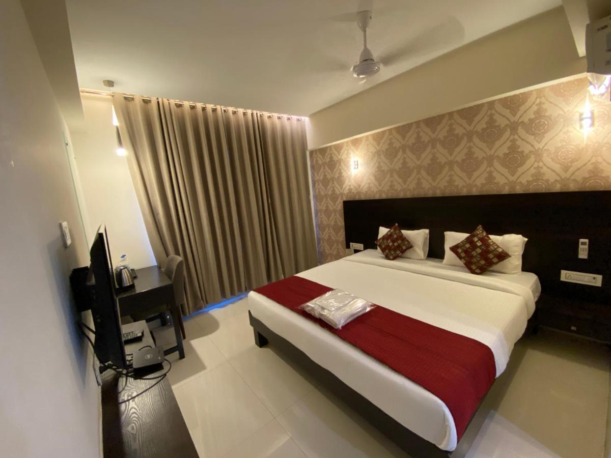 Hotel Singh'S By Wb Inn, Vashi, Nová Bombaj Exteriér fotografie