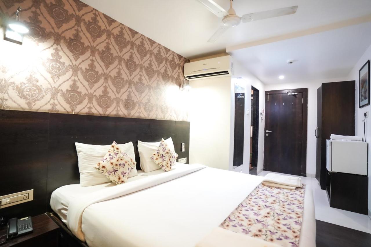 Hotel Singh'S By Wb Inn, Vashi, Nová Bombaj Exteriér fotografie